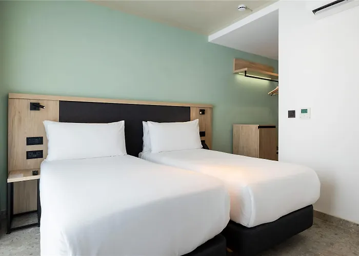 Hotel Levante St Julians Affiliated By Melia San Julián